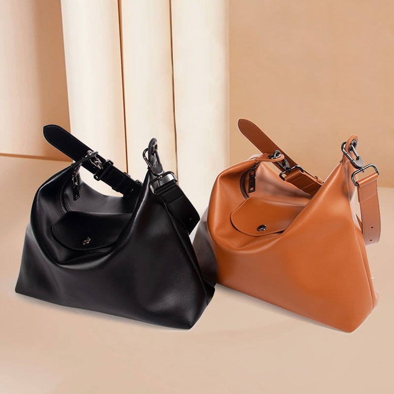 Women’s Leather Zip Shoulder Hobo Bag image 4