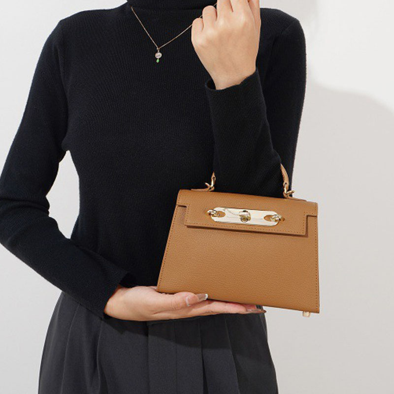 Women’s Mini Top-Grain Leather Chain Top Handle Bag In Gold Hardware image 4