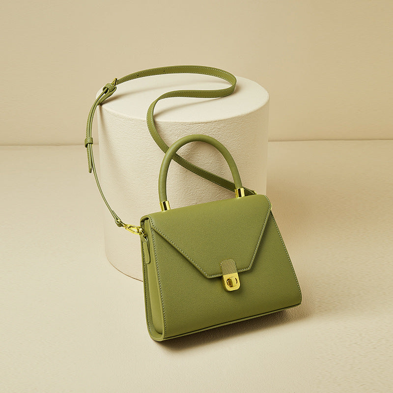 Women’s Minimalism Envelope Flap Handbag in Genuine Leather image 7