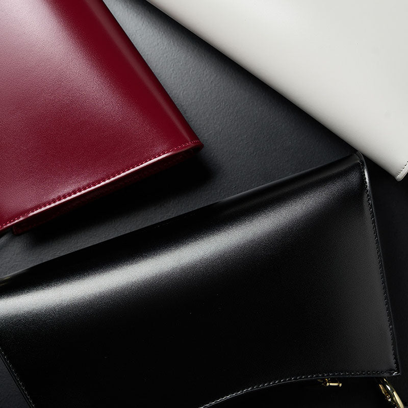Women’s Minimalist Genuine Leather Baguette Shoulder Bag image 3
