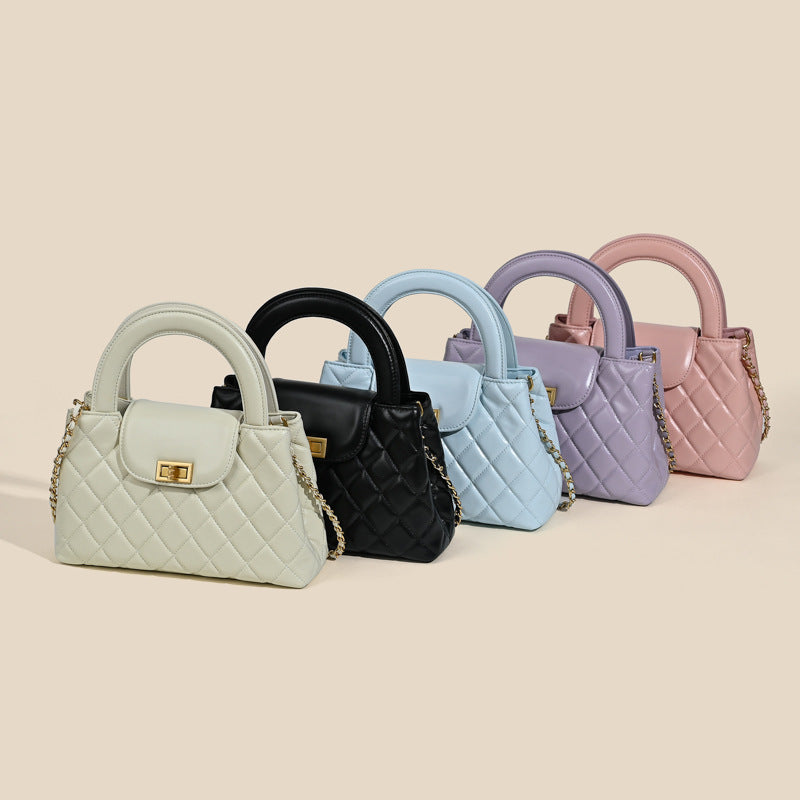 Women’s Minimalist Genuine Leather Crossbody Chain Quilted Handbag image 4