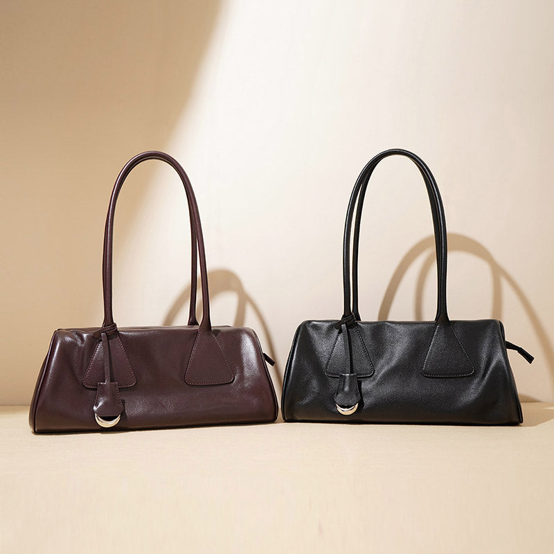 Women’s Minimalist Genuine Leather Pillow-Shaped Baguette Bag image 3