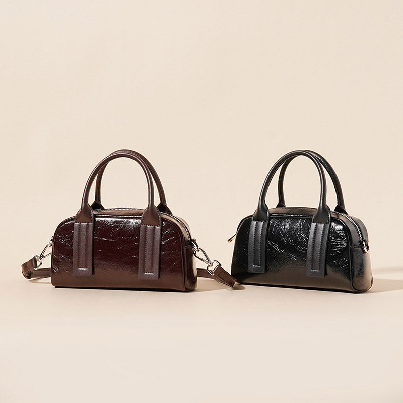 Women’s Minimalist Genuine Leather Textured Pillow-Shaped Crossbody Handbag image 3