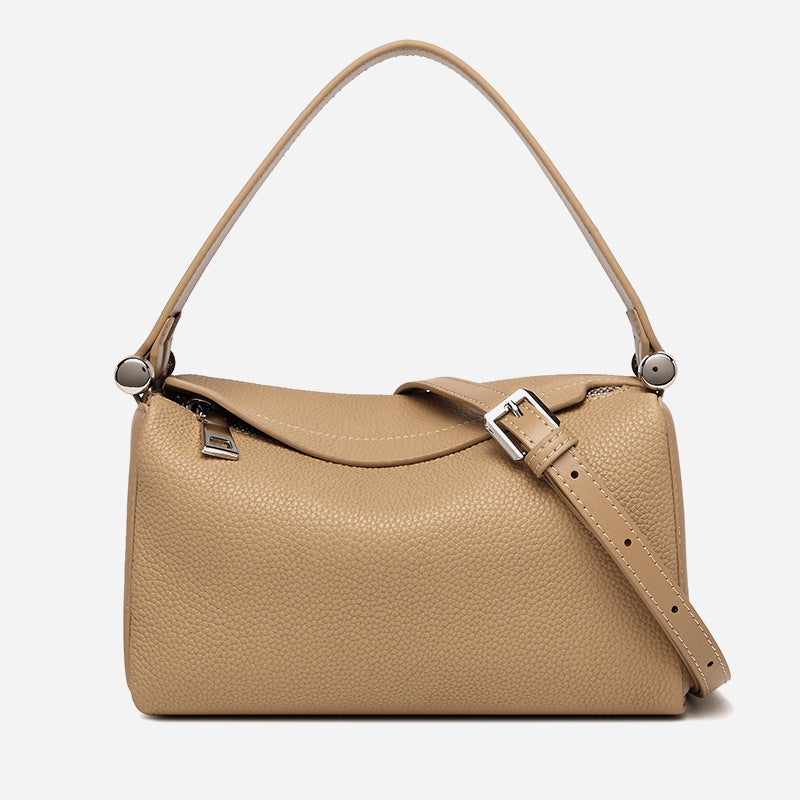 Women’s Minimalist Leather Pillow-Shaped Crossbody Shoulder Bag image 4