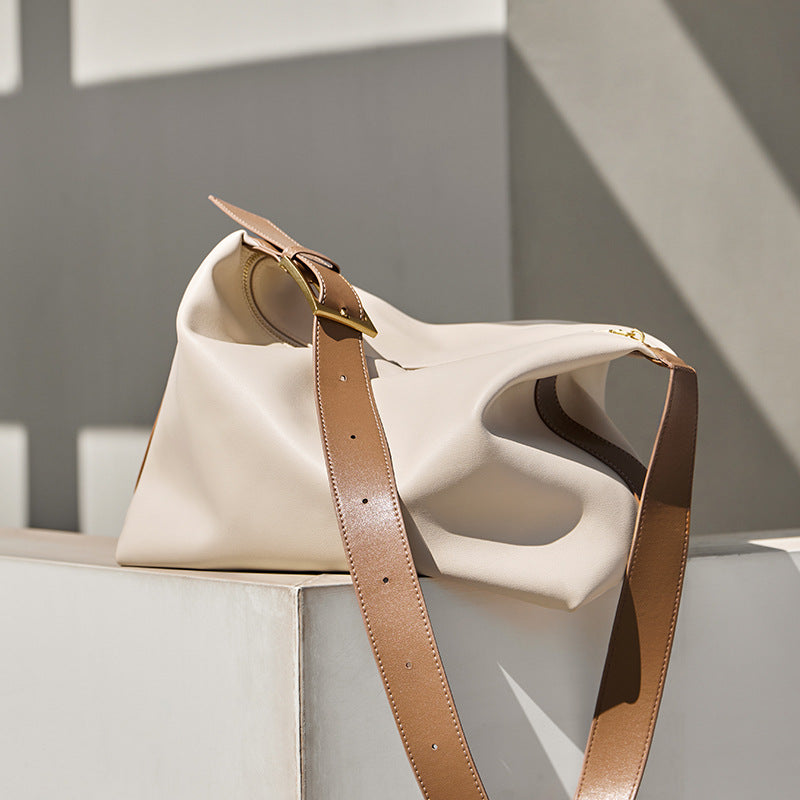 Women’s Minimalist Leather Zip-Top Hobo Shoulder Bag image 9