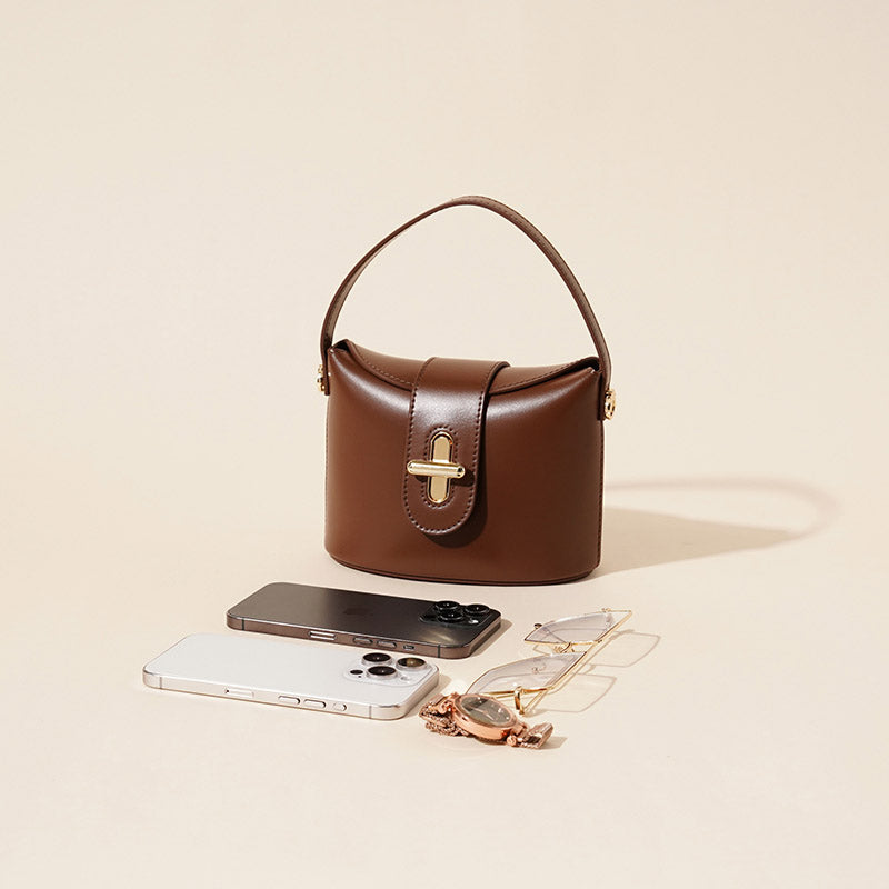 Women’s Minimalist Vintage Leather Lock-Clasp Crossbody Bucket Bag image 7