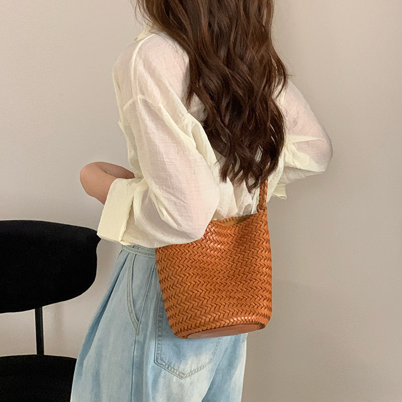 Women’s Minimalist Woven Top-Grain Leather Crossbody Shoulder Bucket Bag image 7