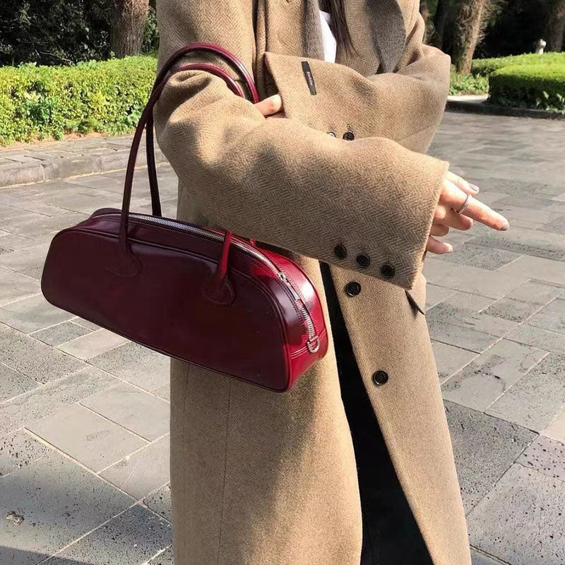 Women’s Minimalist Zipper Single Shoulder Baguette Bag in Genuine Leather image 3