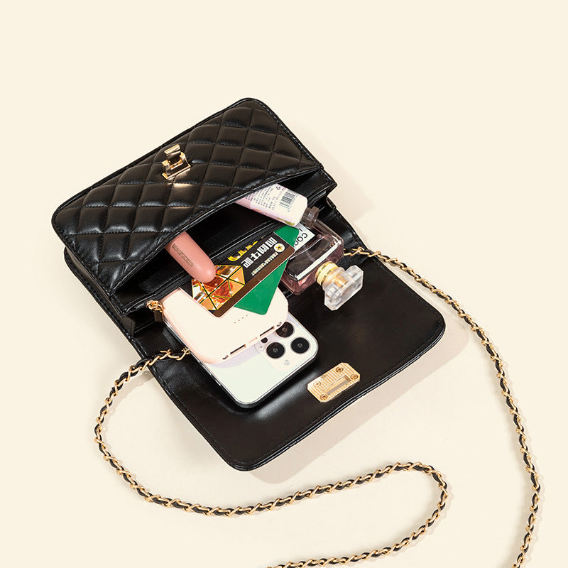 Women’s PU Quilted Chain Crossbody Bag image 3