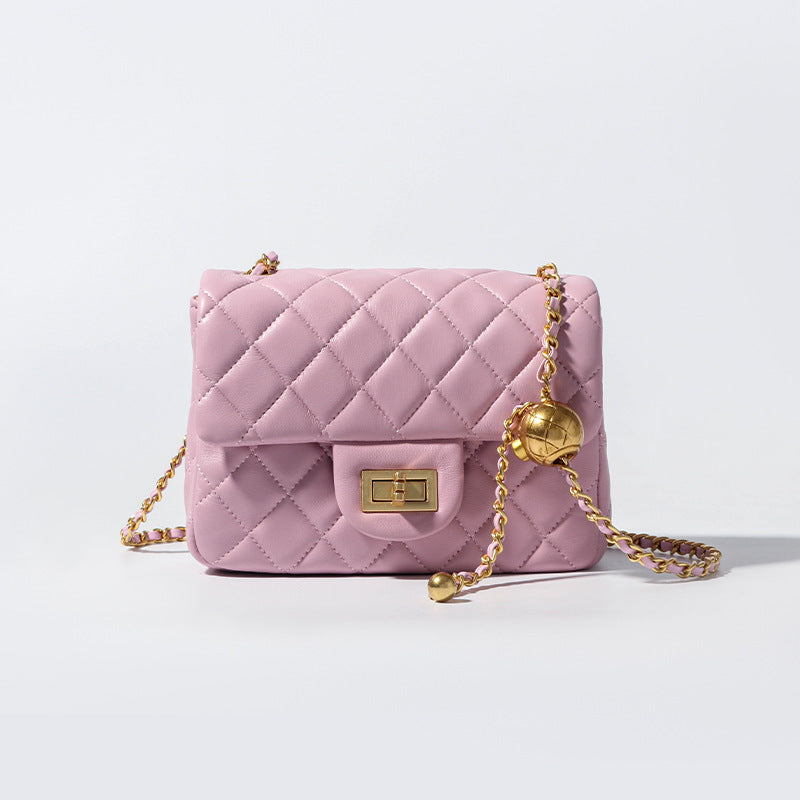 Women’s Quilted Genuine Leather Lock Buckle Crossbody Chain Bag In Minimalist image 3