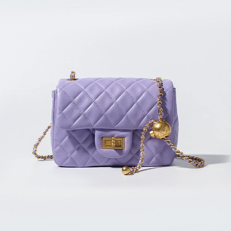 Women’s Quilted Genuine Leather Lock Buckle Crossbody Chain Bag In Minimalist image 7