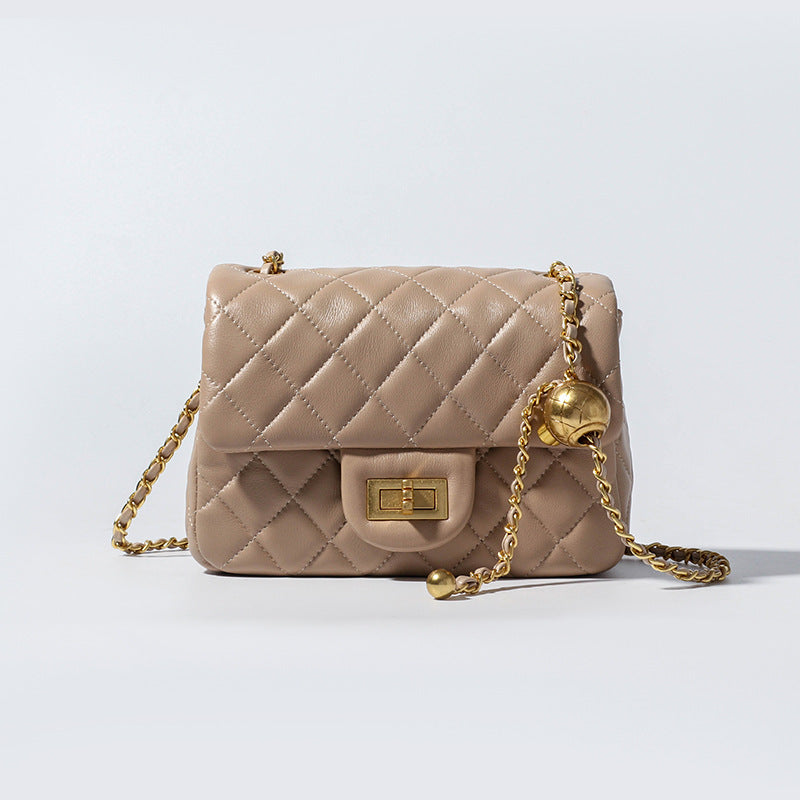 Women’s Quilted Genuine Leather Lock Buckle Crossbody Chain Bag In Minimalist image 9