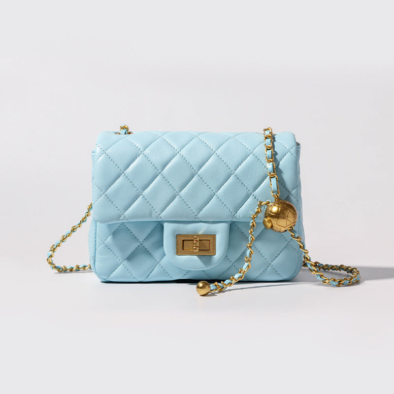 Women’s Quilted Genuine Leather Lock Buckle Crossbody Chain Bag In Minimalist image 10
