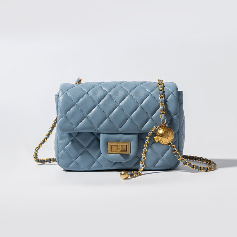 Women’s Quilted Genuine Leather Lock Buckle Crossbody Chain Bag In Minimalist image 11