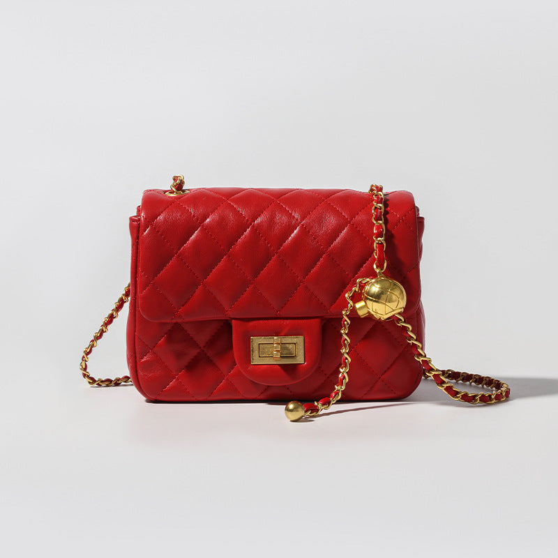 Women’s Quilted Genuine Leather Lock Buckle Crossbody Chain Bag In Minimalist image 12