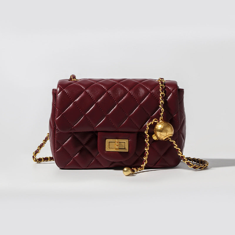 Women’s Quilted Genuine Leather Lock Buckle Crossbody Chain Bag In Minimalist image 13