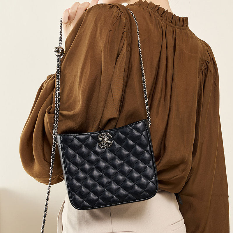 Women’s Quilted Genuine Leather Minimalist Chain Bucket Bag image 3