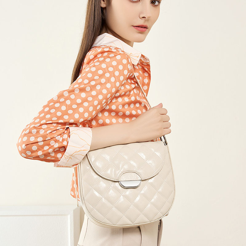 Women’s Quilted Genuine Leather Minimalist Magnetic Clasp Saddle Bags image 3