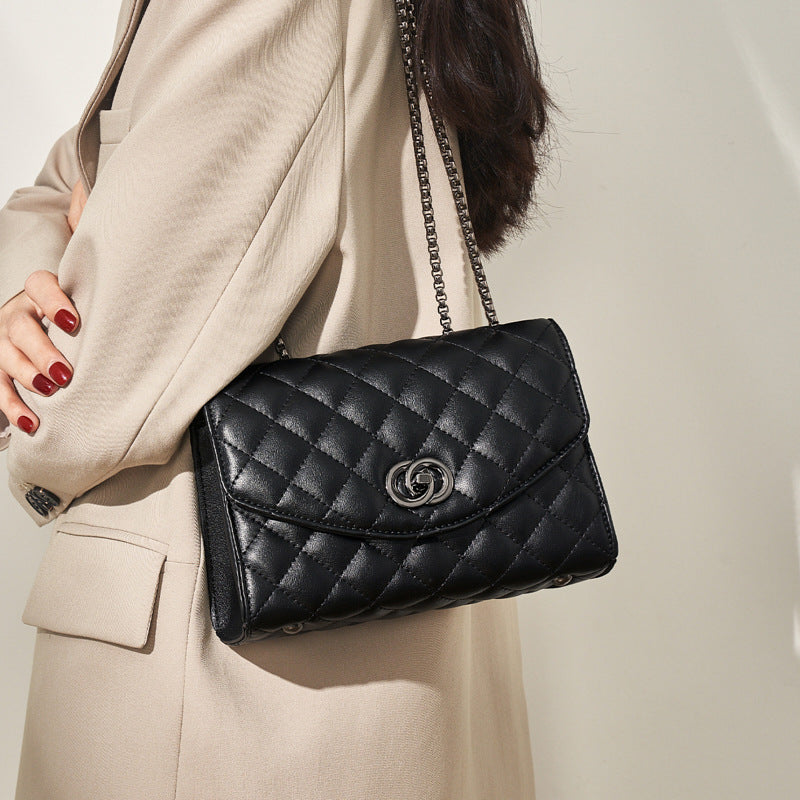 Women’s Quilted Genuine Leather Rotating Lock Chain Shoulder Crossbody Bag image 5