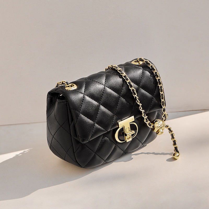 Women’s Quilted Leather Lock Closure Crossbody Chain Bag image 2