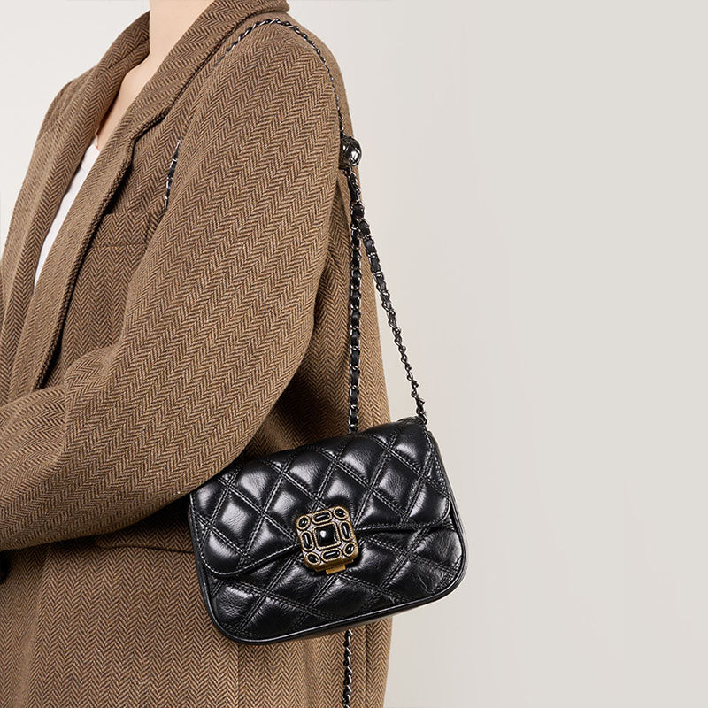 Women’s Quilted Vintage Leather Crossbody Chain Bags image 3