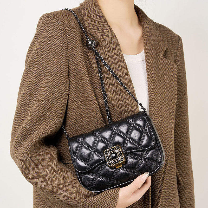 Women’s Quilted Vintage Leather Crossbody Chain Bags image 4