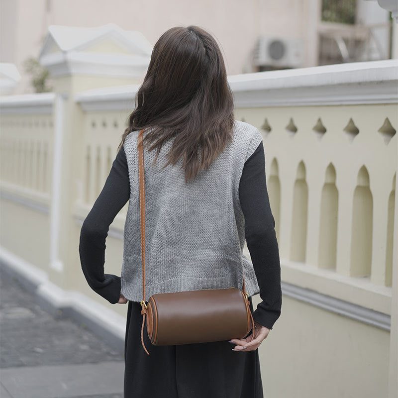 Women’s Simple Genuine Leather Crossbody Cylinder Bag image 5