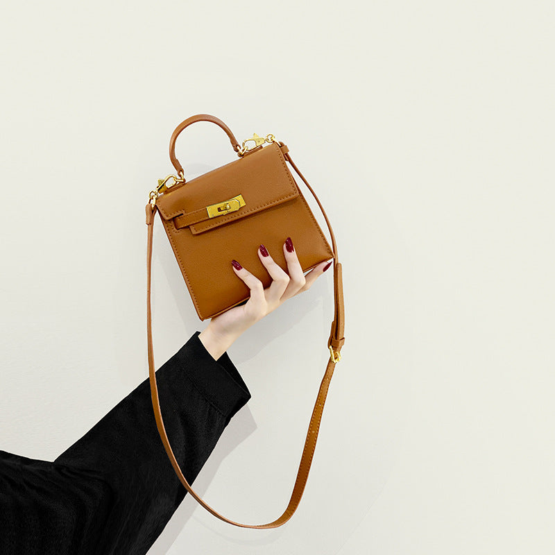 Women’s Small Polyester Shoulder Bag with Lock Buckle image 5