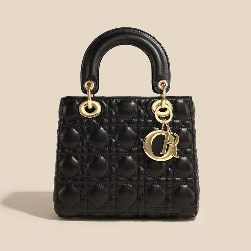 Women’s Small Quilted Minimalist Shoulder Handbag image 2