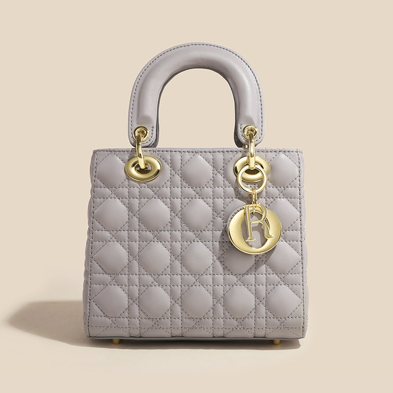 Women’s Small Quilted Minimalist Shoulder Handbag image 9