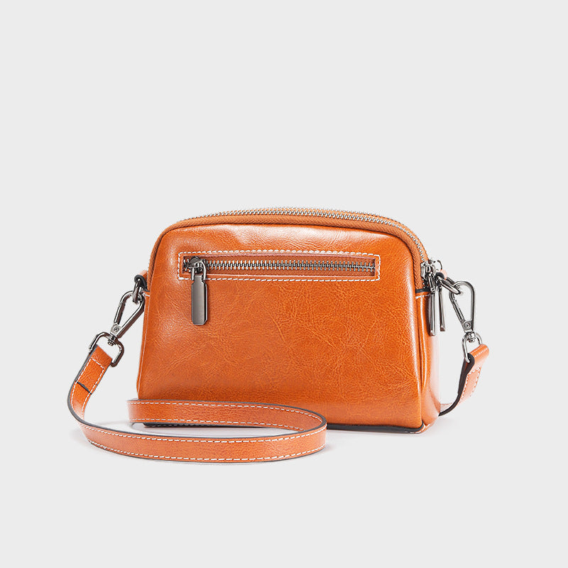 Women’s Small Vintage Leather Crossbody Shoulder Bag image 3