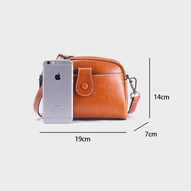 Women’s Small Vintage Leather Crossbody Shoulder Bag image 4