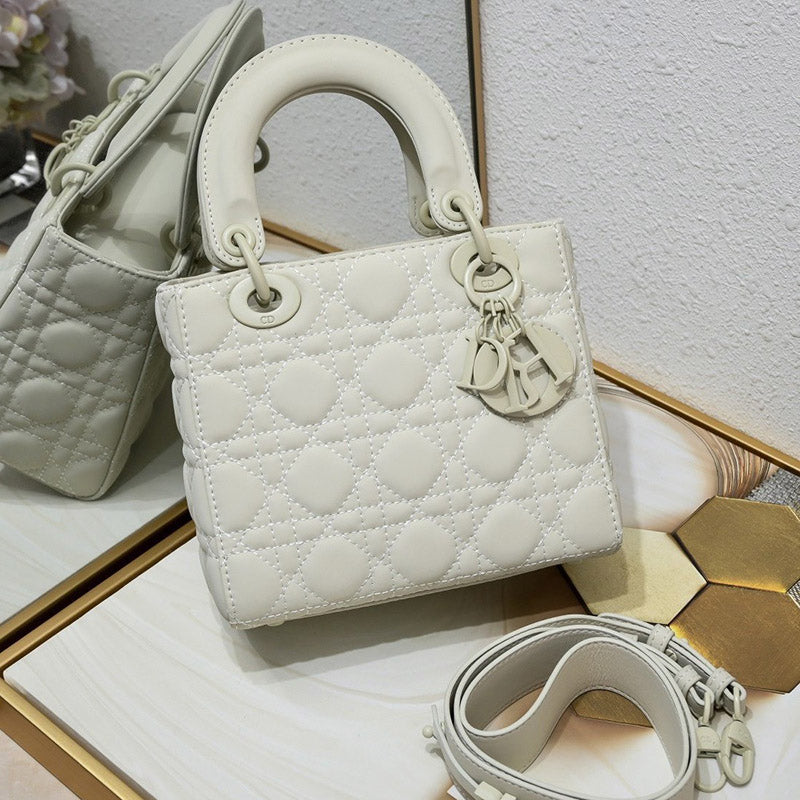 Women’s Suede Lambskin Leather Quilted Tote Bag image 4