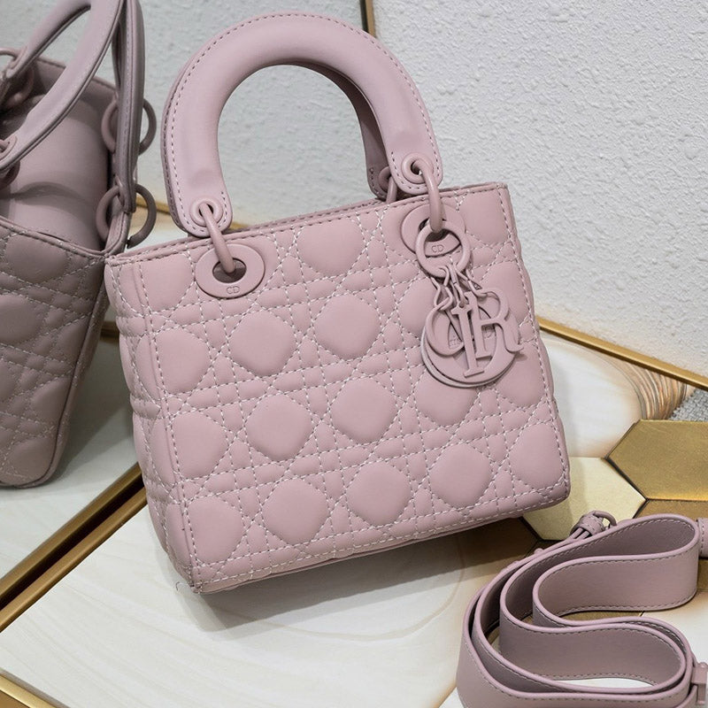 Women’s Suede Lambskin Leather Quilted Tote Bag image 6