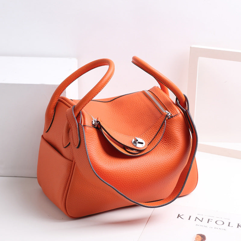 Women’s Top-Grain Leather Pillow Shoulder Handbag In Silver Hardware image 9