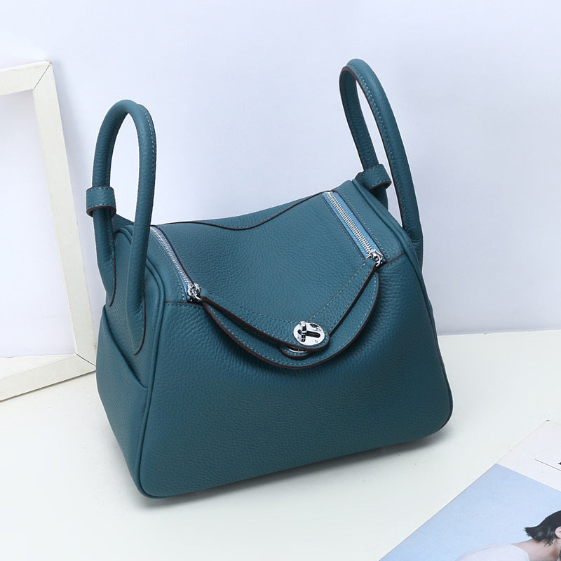 Women’s Top-Grain Leather Pillow Shoulder Handbag In Silver Hardware image 11