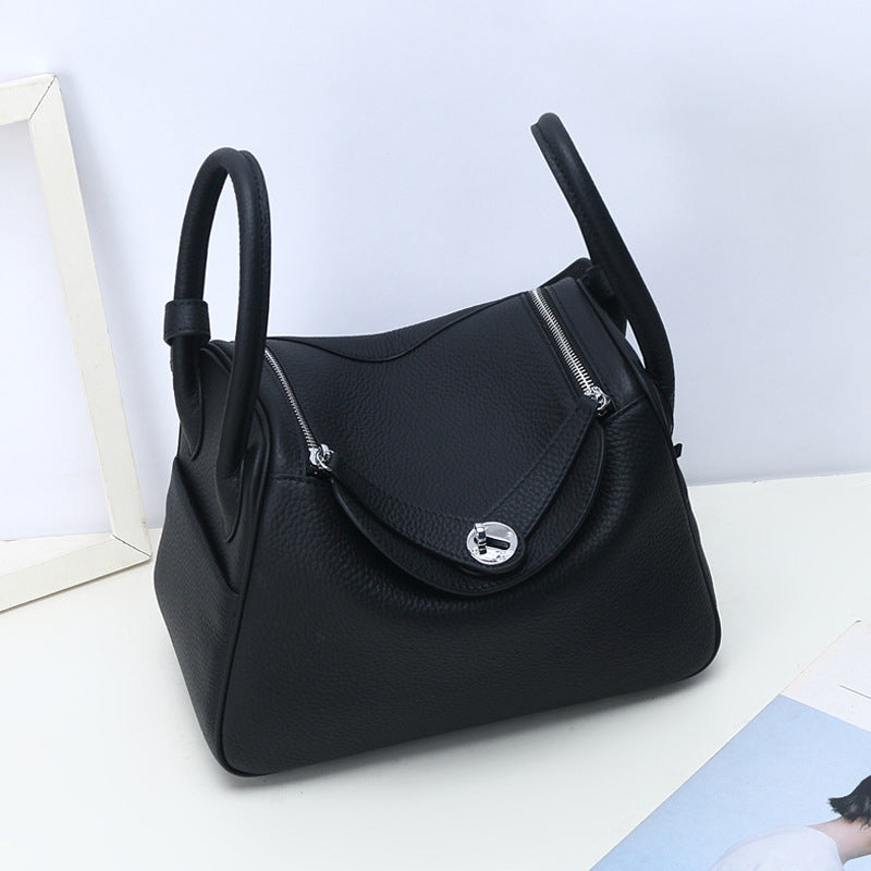 Women’s Top-Grain Leather Pillow Shoulder Handbag In Silver Hardware image 7