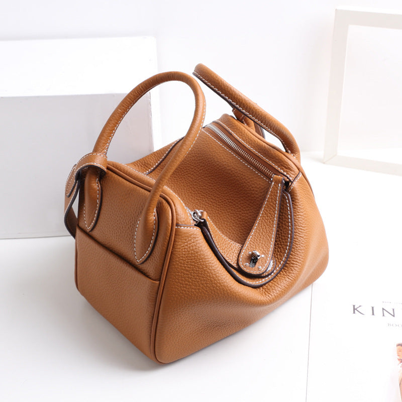 Women’s Top-Grain Leather Pillow Shoulder Handbag In Silver Hardware image 8