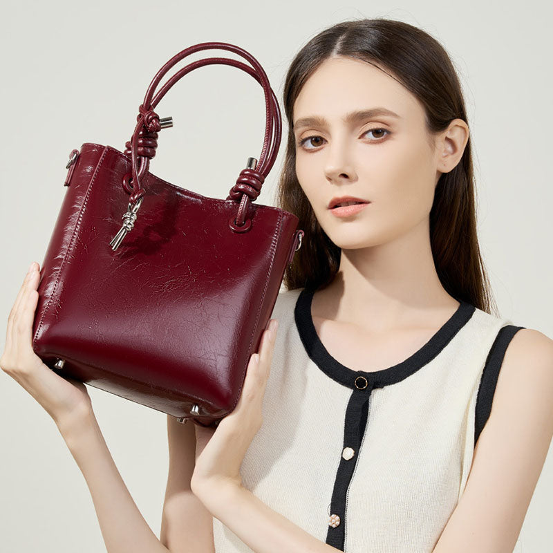 Women’s Vintage Genuine Leather Crackle Bucket Bag image 4