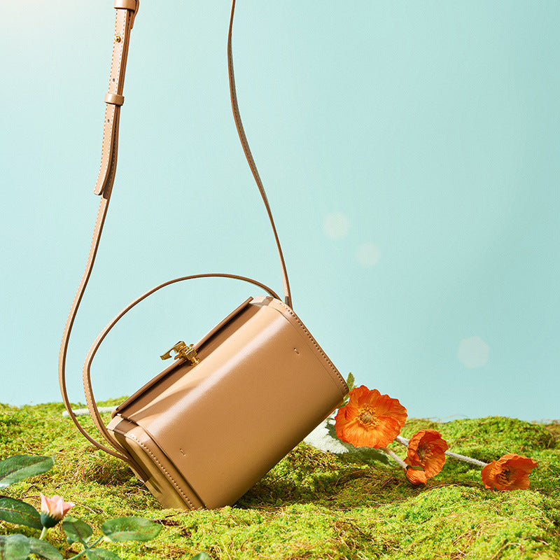 Women’s Vintage Genuine Leather Crossbody Box Bag image 6