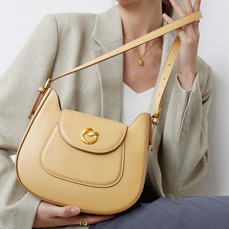 Women’s Vintage Genuine Leather Crossbody Shoulder Saddle Bag image