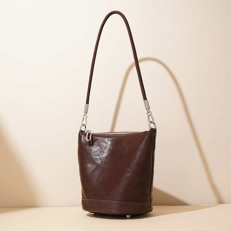 Women’s Vintage Genuine Leather Zip-Top Bucket Bag image