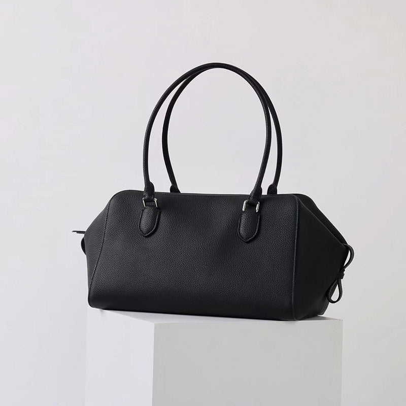 Women’s Vintage Genuine Leather Zippered Baguette Handbag image 4