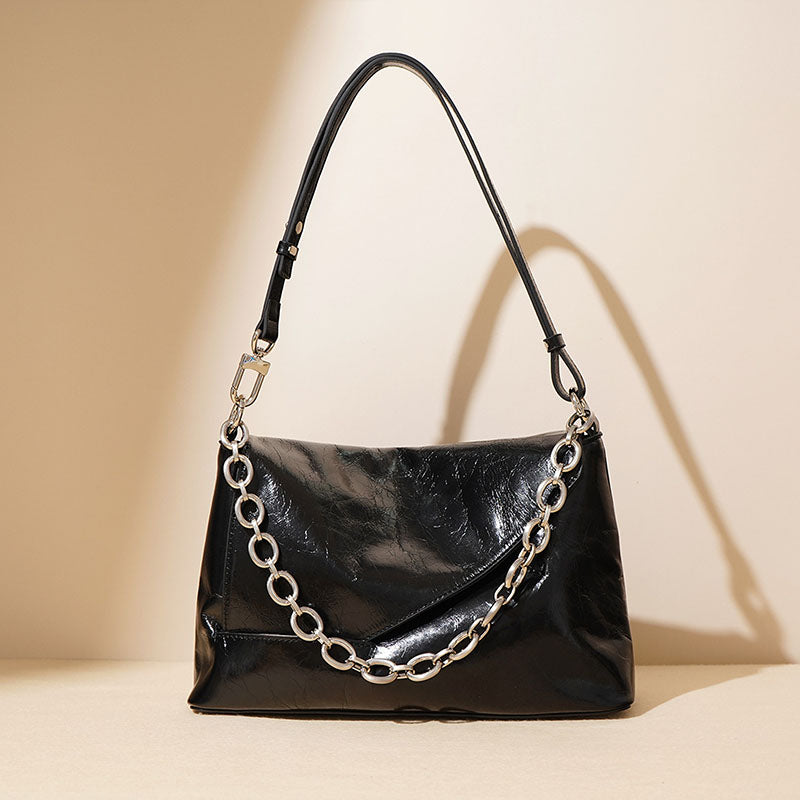 Women’s Vintage Leather Chain Baguette Bag image 3