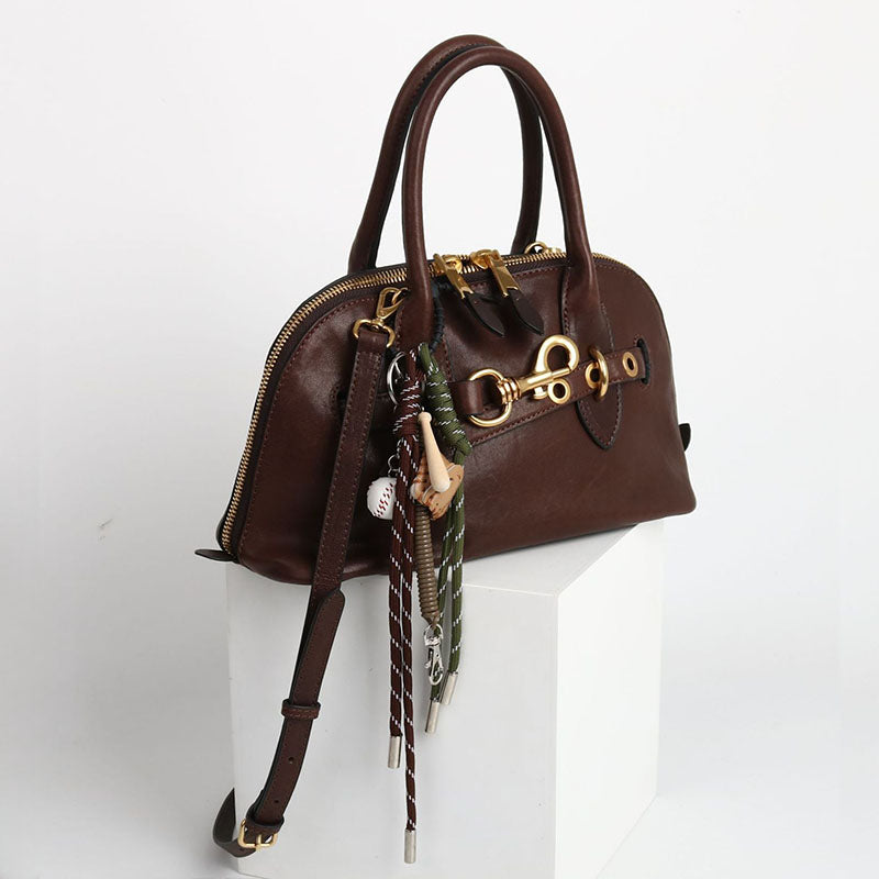 Women’s Vintage Leather Shell-Shaped Handbag image 7