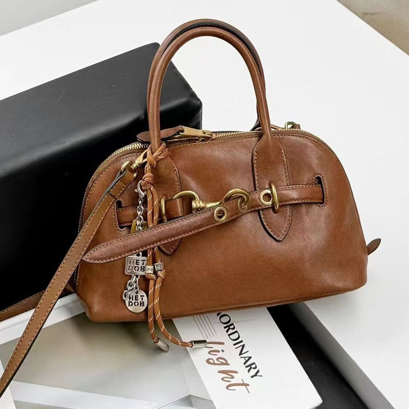 Women’s Vintage Leather Shell-Shaped Handbag image 2