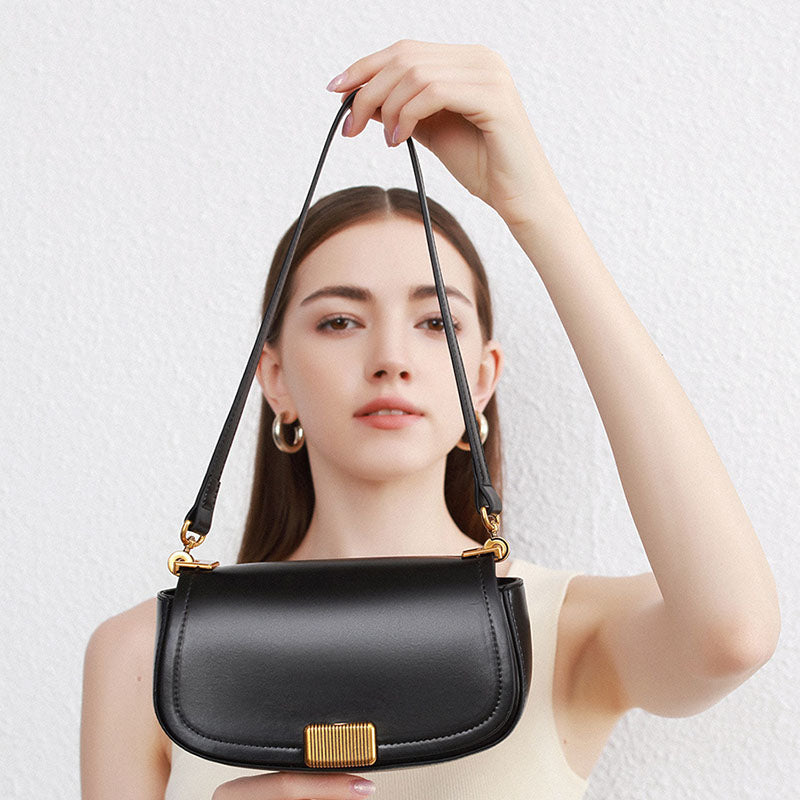 Women’s Vintage Lock Buckle Crossbody Shoulder Saddle Bag in Genuine Leather image 2