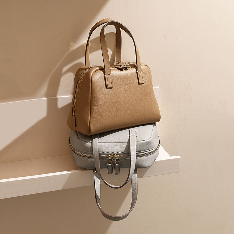 Women’s Vintage Minimalist  Leather Top Handle Bag image 3