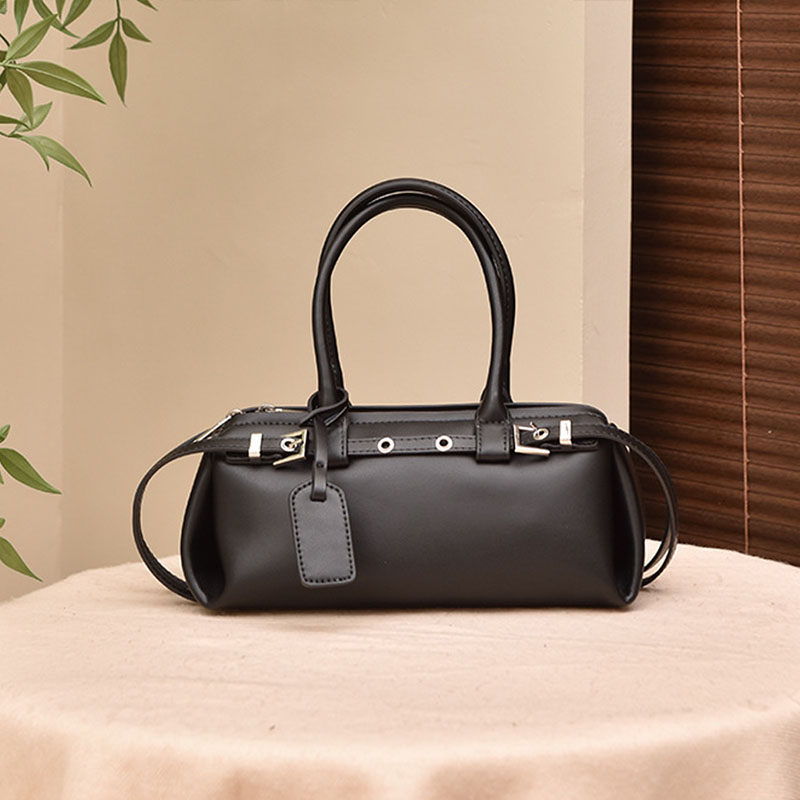 Women’s Vintage Split Leather Shoulder Baguette Handbag In Silver Hardware image 4