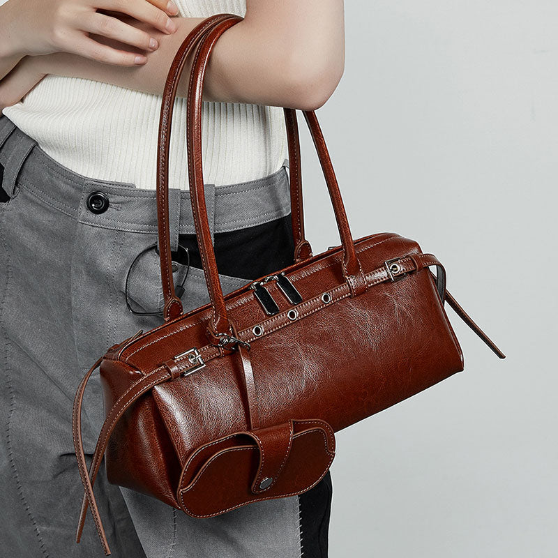 Women’s Vintage Waxed Split Leather Baguette Handbag image 3